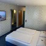 Bonjour Tagungshotel Stuttgart-gerlingen 3* غيرلينغن