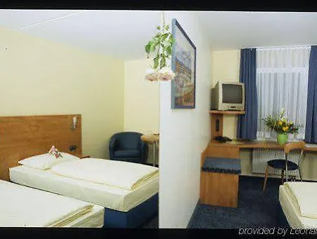 Bonjour Tagungshotel Stuttgart-gerlingen 3* גרלינגן
