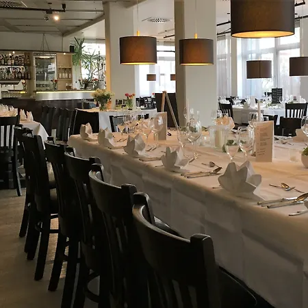 Bonjour Hotel Stuttgart-Gerlingen 3*