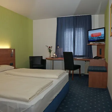 Bonjour Hotel Stuttgart-Gerlingen מלון 3*
