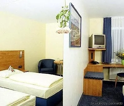 מלון Bonjour Tagungshotel Stuttgart-gerlingen