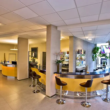 מלון Bonjour Tagungshotel Stuttgart-gerlingen 3*