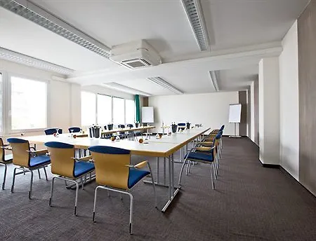 Bonjour Tagungshotel Stuttgart-gerlingen 3*